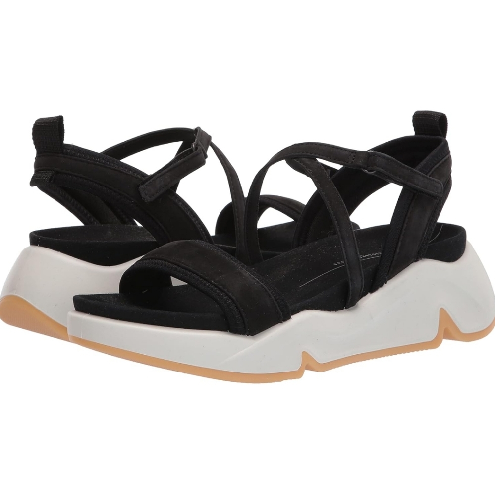 ECCO Women's Chunky Ankle Strap Sport Sandal